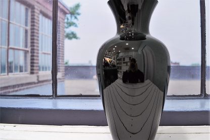 VASO “OBOE” OPALE NERO H. 40 ONLYLUX. - immagine 4