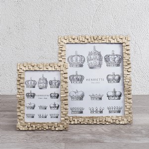 CORNICE MATTONCINI CHAMPAGNE 17X22,5 (13X18) "OSTUNI" D15053 HENRIETTE