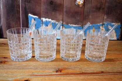 SET 4 BICCHIERI "WHISKY"  CON CANNUCCIA ART.103145 - immagine 3